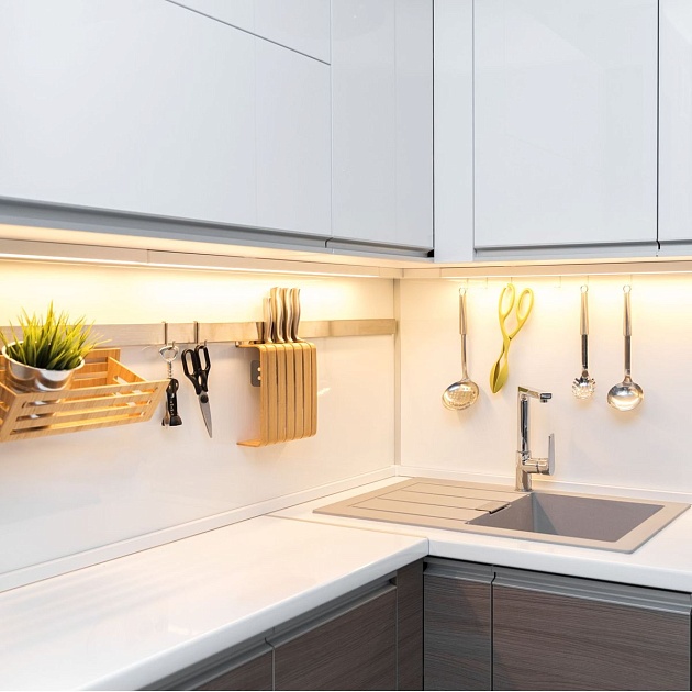 Профиль универсальный с рассеивателем серебро 1м. Apeyron 08-15 Фото № 13