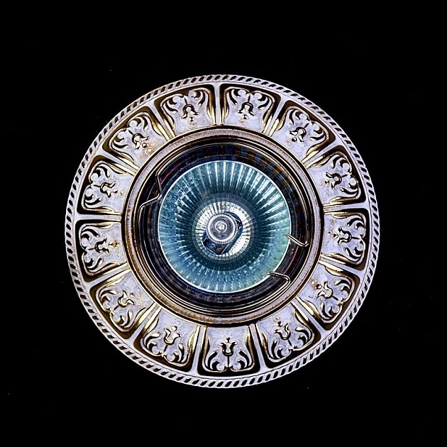 Встраиваемый светильник Artglass Spot 50 White Gold Фото № 1