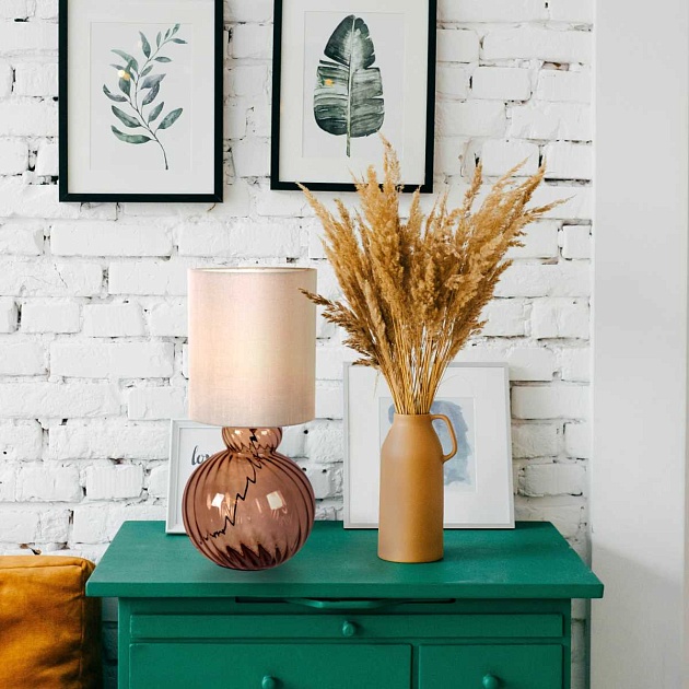 Настольная лампа Favourite Ortus 4269-1T изображение 4 Настольная лампа Favourite Ortus 4269-1T Фото № 4